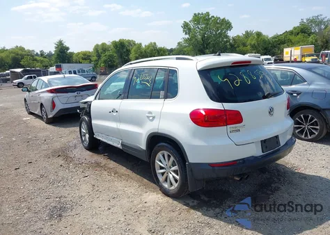 2017 Volkswagen Tiguan 2.0T Wolfsburg Edition из США, поврежденный, VIN WVGSV7AX7HW500756